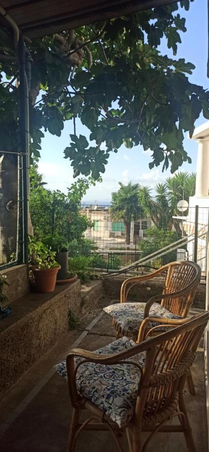 Villa Dei Fiori B&B 卡普里 外观 照片